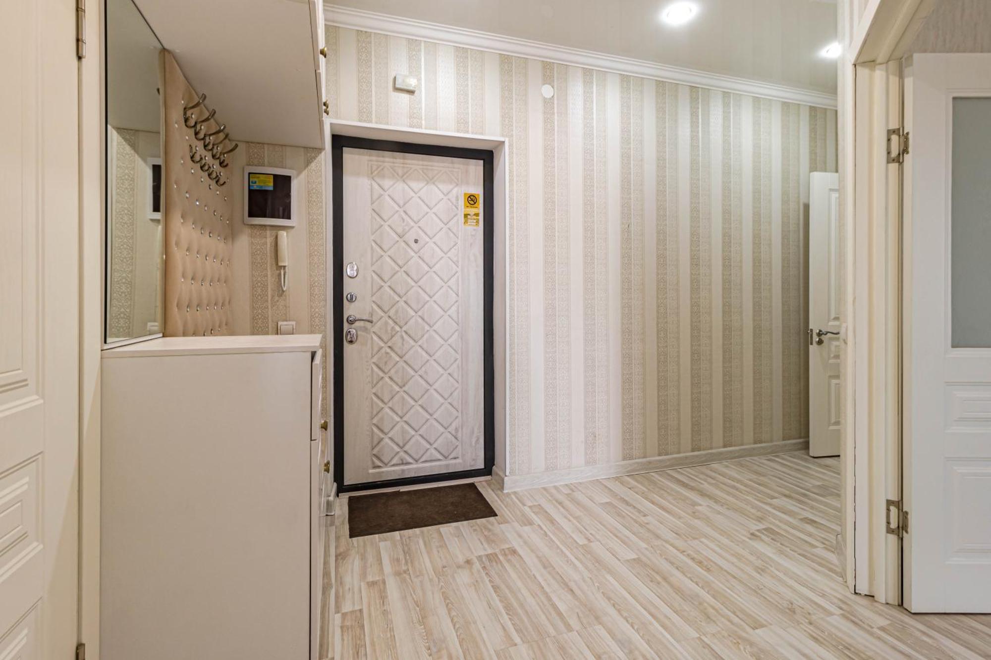 Apartments 7 Я-14 อัสตานา ภายนอก รูปภาพ