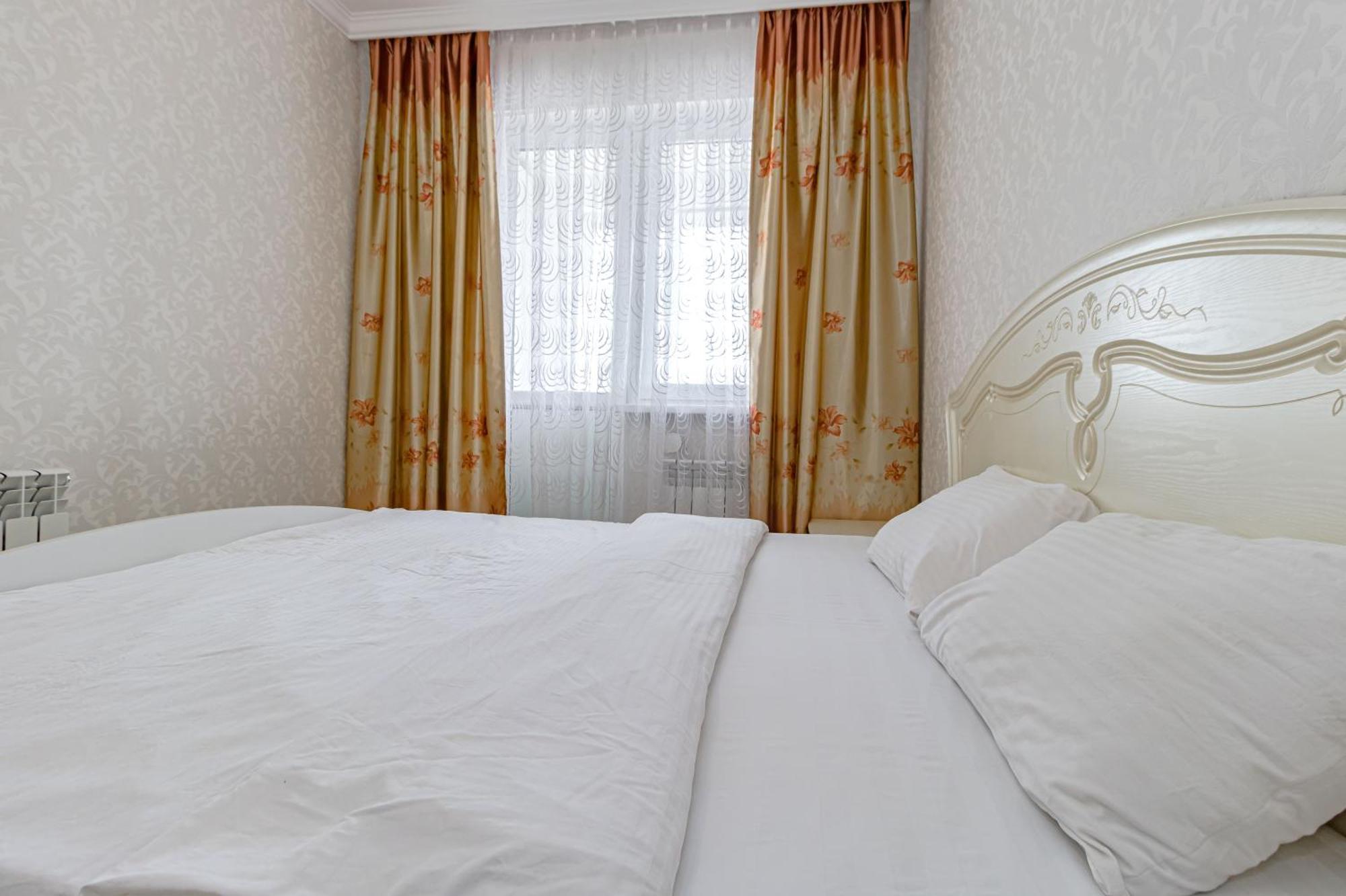 Apartments 7 Я-14 อัสตานา ภายนอก รูปภาพ
